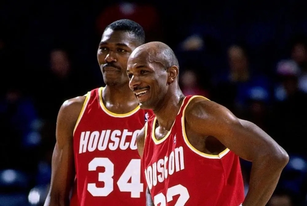 分享97年NBC评选的90年代十大巨星，看看和如今的排名有何区别？