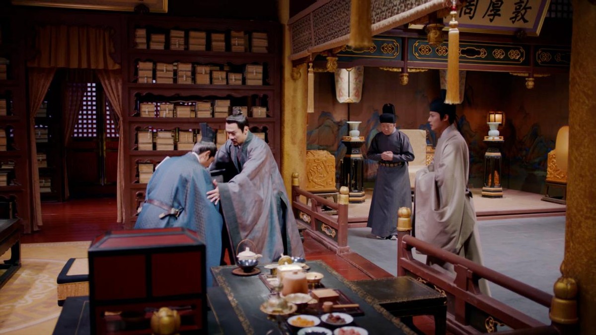 张芷溪白鹿玉楼春,张芷溪和白鹿演的同一个人么