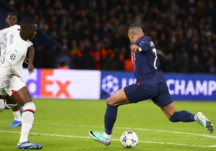 足坛头号嘴硬主帅！就是死不承认错误，球队输球后总有迷之自信