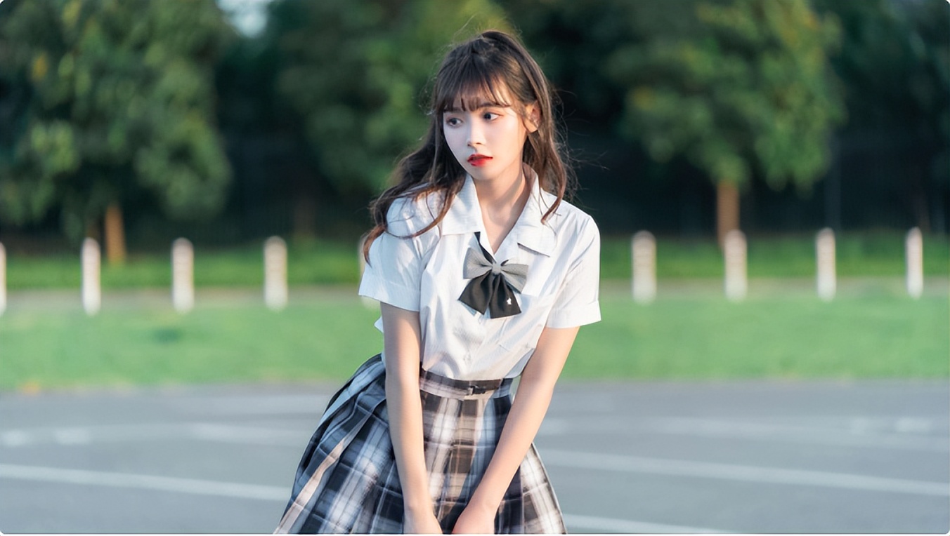 在这个时期喜欢你的人不找你聊天,一个不找你聊天的人会喜欢你吗