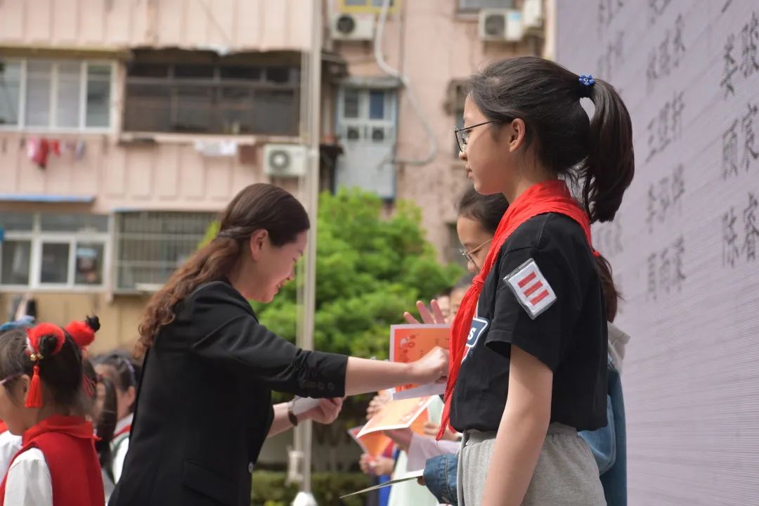 南京市南昌路小学：书香万里“声声”不息