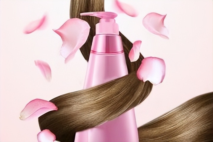 女子经常用艾叶洗头,艾叶煮水洗头副作用