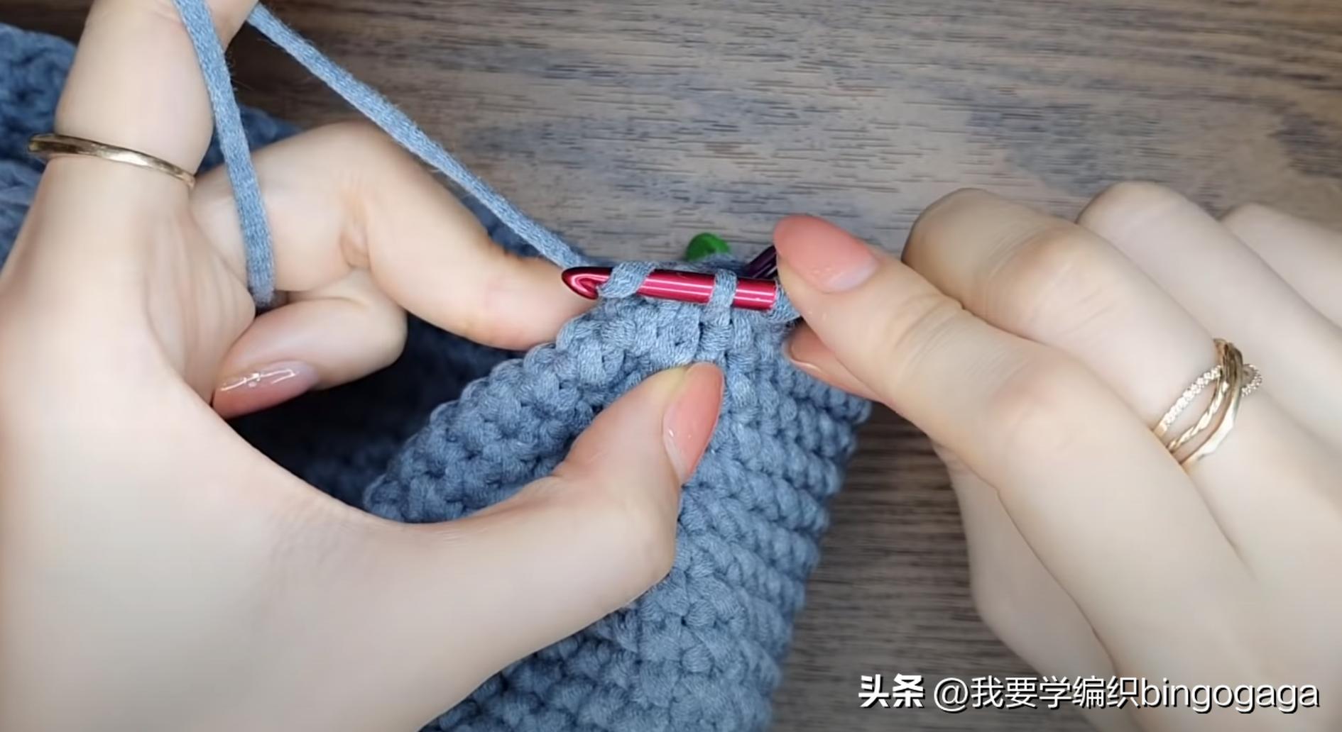 夏季包包钩织教程腋下包,钩包教程简单腋下包