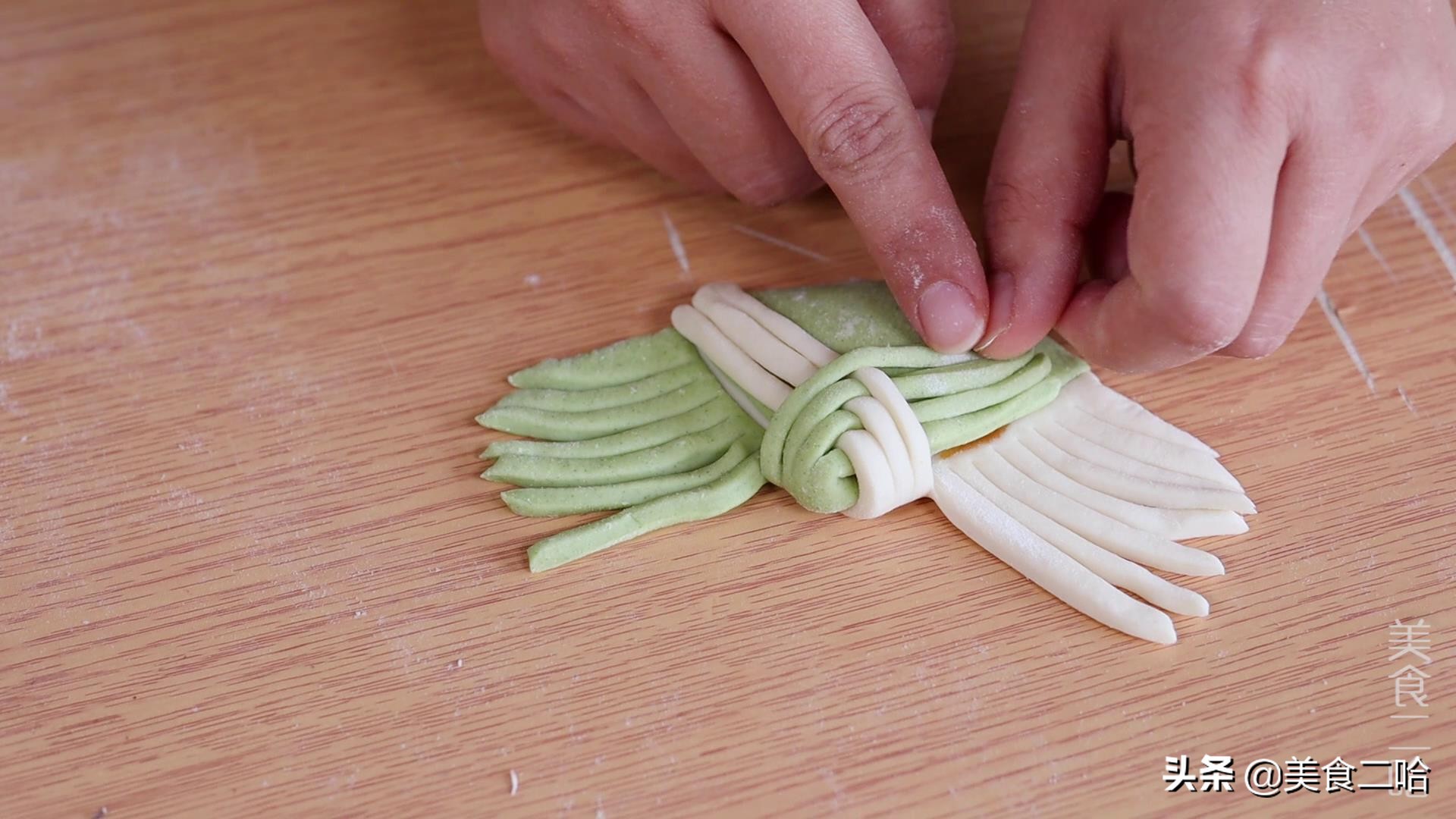 天冷了可以放热水里面加热发面吗,冬天如何发面快速发好