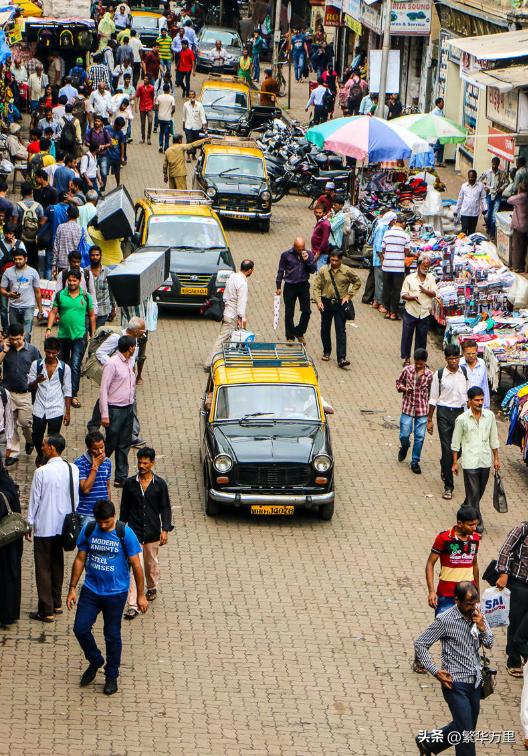 印度近40年的工资增长情况,印度14亿人靠什么生活