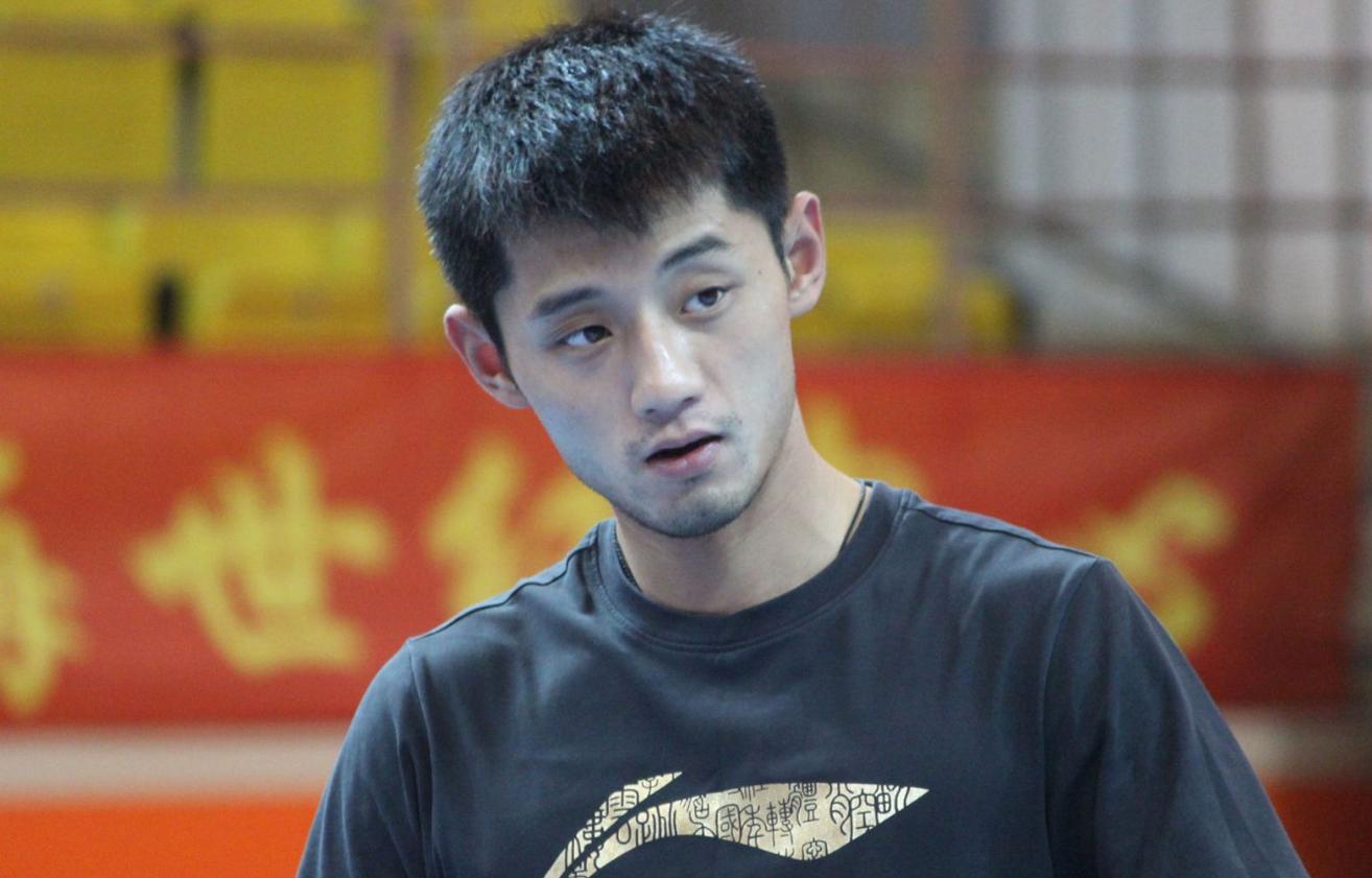 张继科真会玩，和女星、网红约炮还不够，在澳门嫖娼找外围人付钱