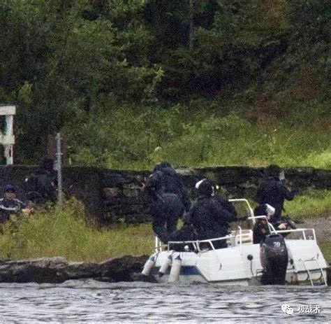 魔幻走进现实，冷血杀手即将假释出狱？-《7月22日》于特岛*案惨**