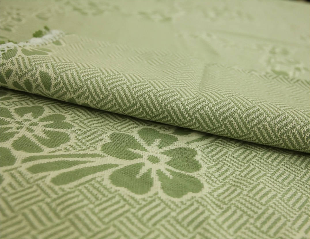 百检干货│亚*衣麻**服有何优缺点？保姆式讲解奉上