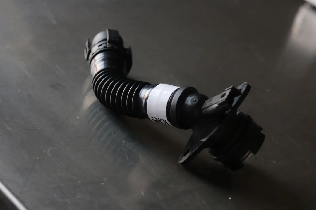 怪兽修车视频全集,13年宝马gt535升级新款内饰