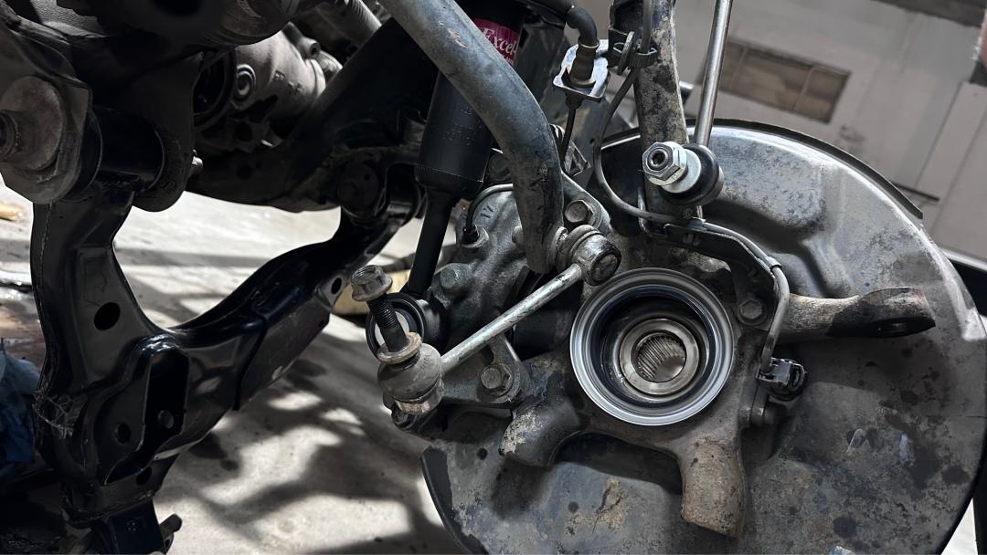 03年丰田霸道全车翻新多少钱,2004款丰田霸道拆车视频