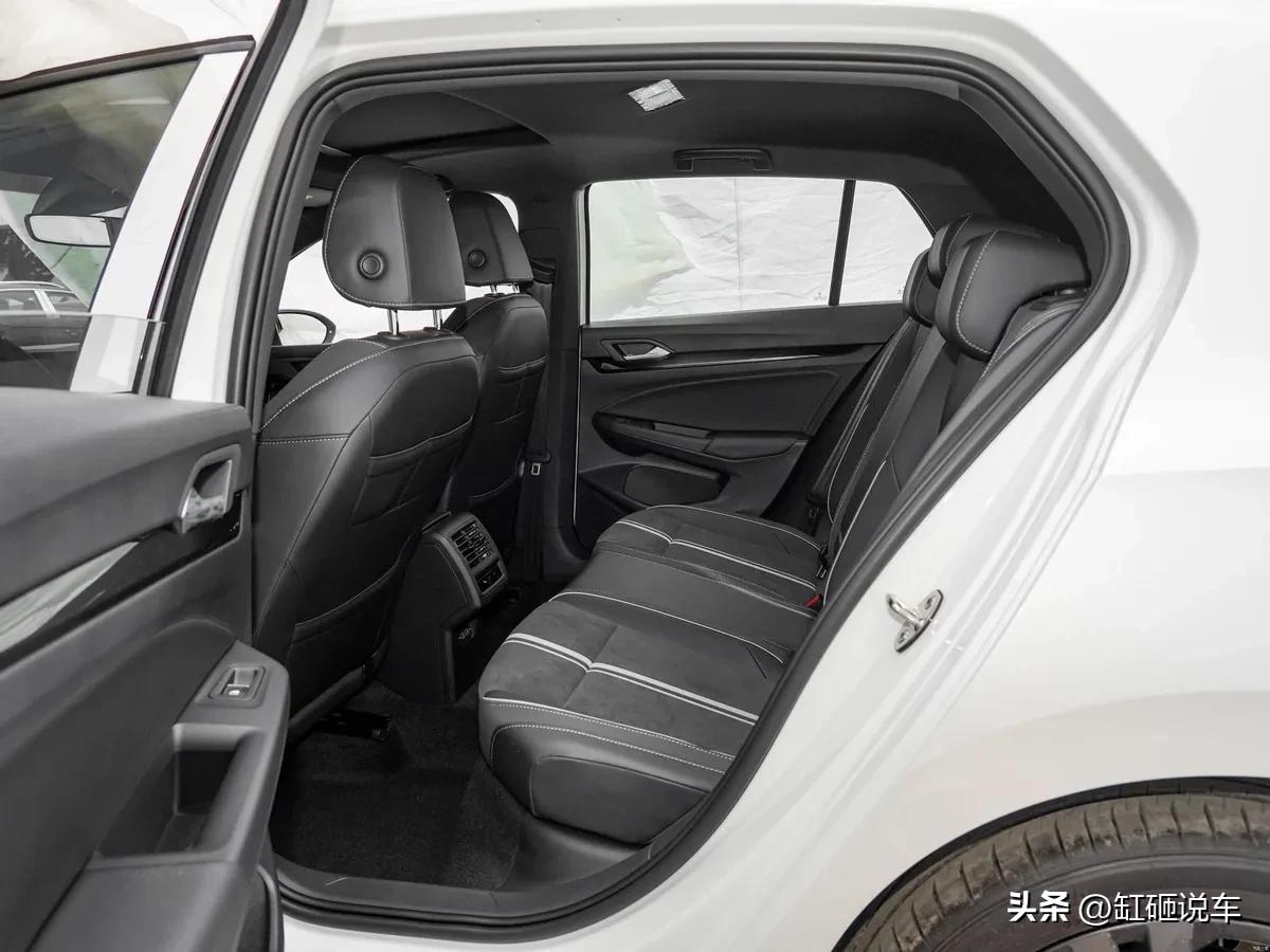 大众高尔夫2021款280tsidsgpro,秒天秒地的低调车大众高尔夫