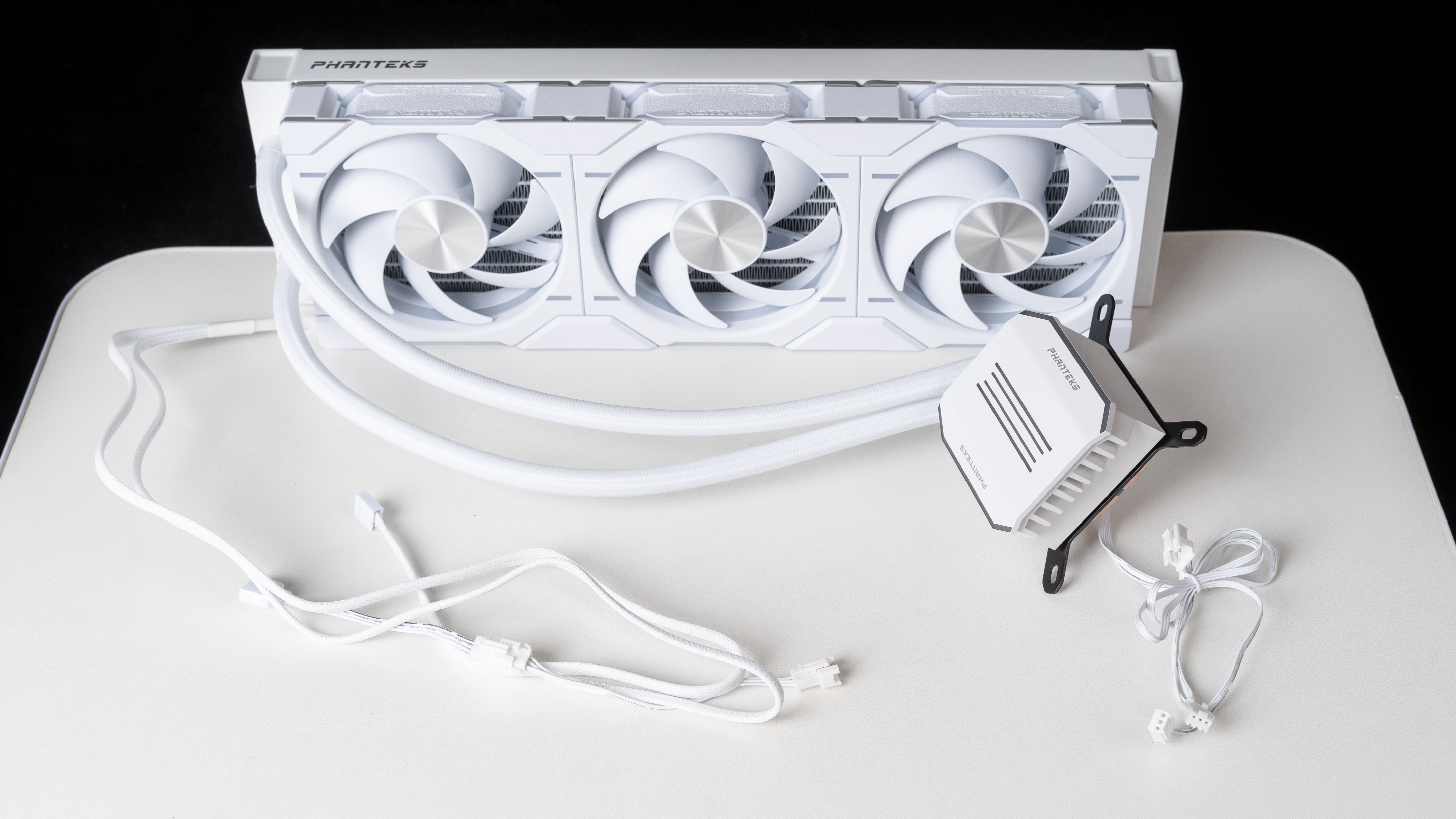 技嘉小雕b760搭配12600kf超频教程,技嘉b760m小雕wifi可以超频吗