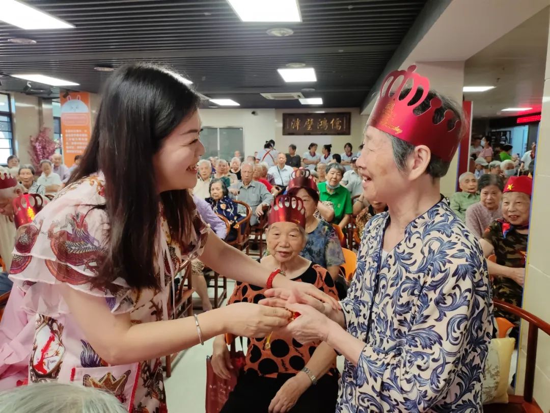 国德康养祝九月的您，生日快乐