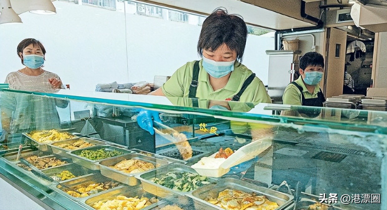 内地游客在香港吃香港美食,香港人回大湾区找美食