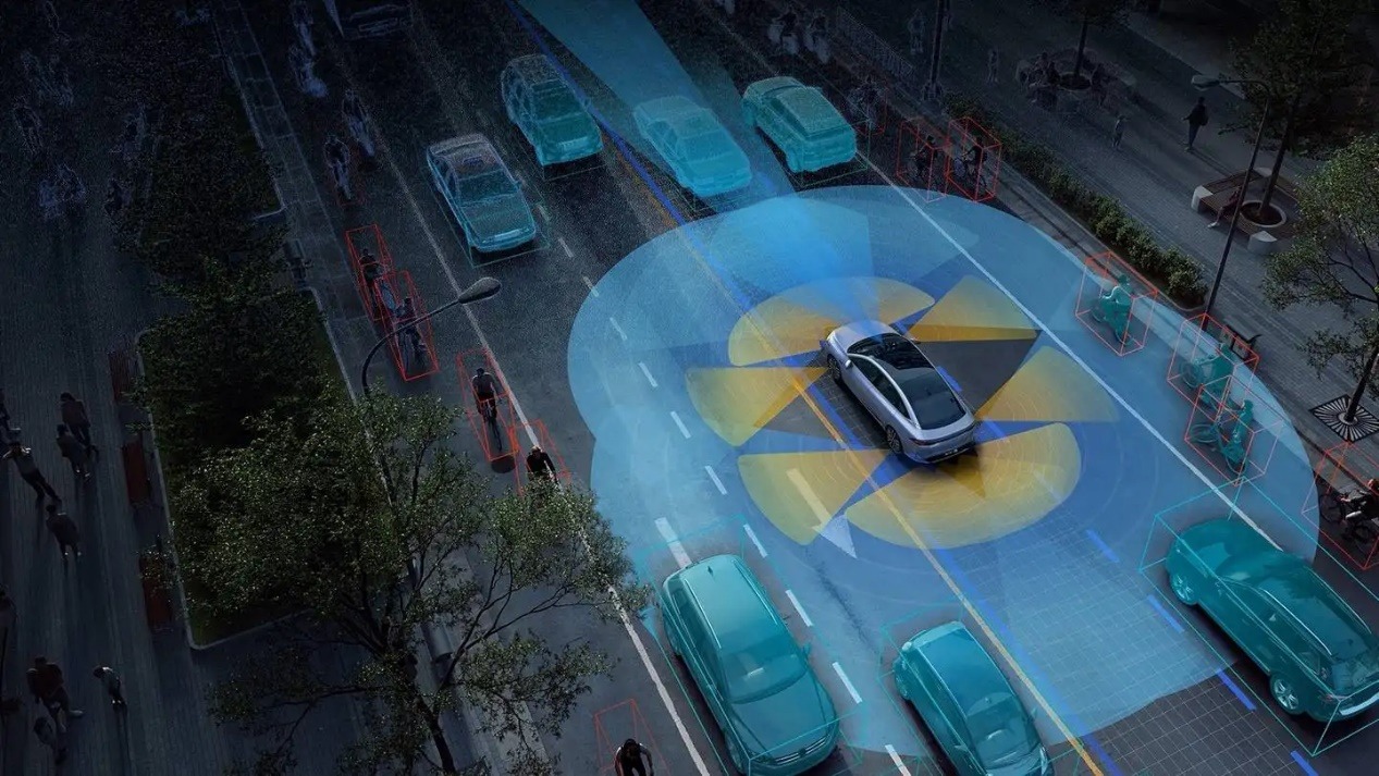 高德地图为何经常被吐槽,何小鹏和余承东探讨aeb