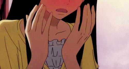 女生经常夹被子的危害,女生夹着脚的危害