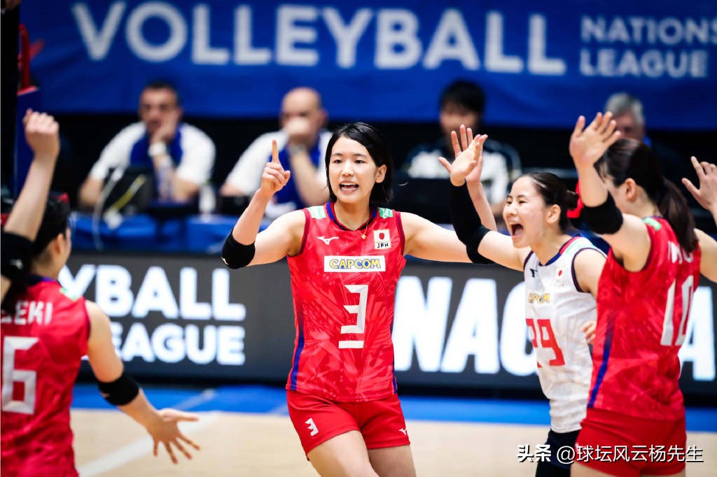 世界女排联赛中国队3比2战胜巴西,世联赛中国女排3比0横扫波兰人