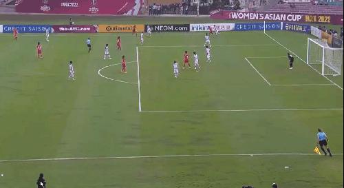 压哨绝杀中国女足3-2逆转韩国,铿锵玫瑰中国女足20秒短片