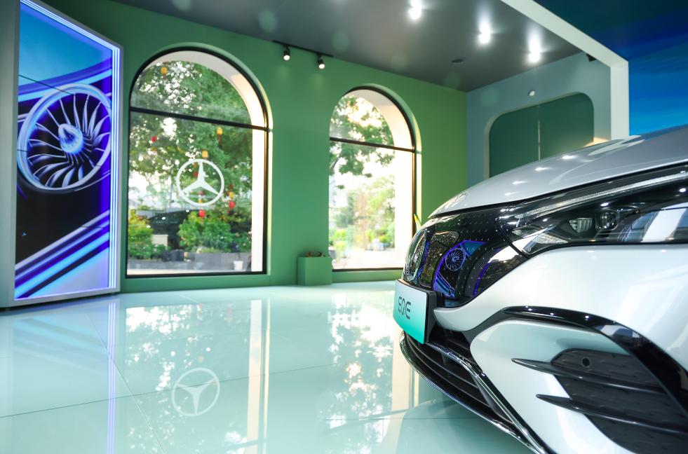 全新eqe纯电suv沙龙活动圆满结束,全新eqe纯电suv前往蓝海