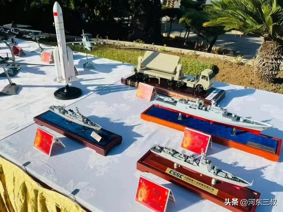 土豪下手真大方，052DE整舰出口，连买18艘还带技术转让？