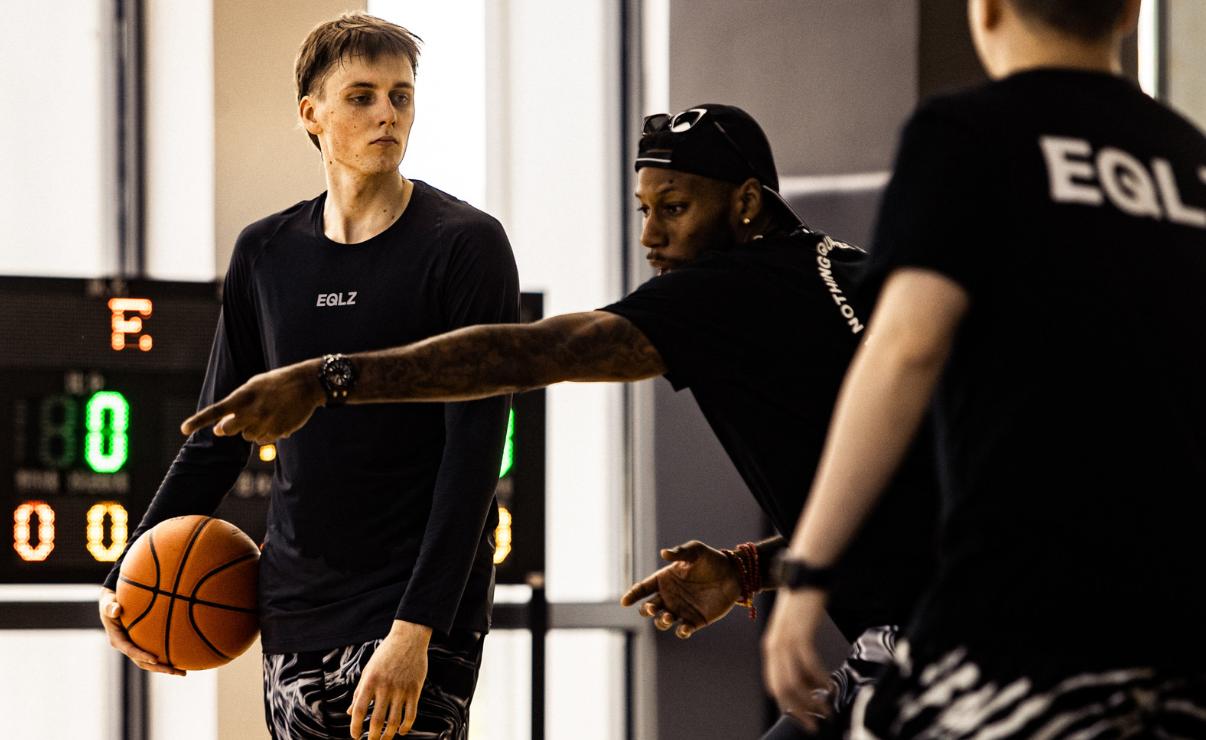 威姆斯出任新疆队教练,威姆斯广东队退役