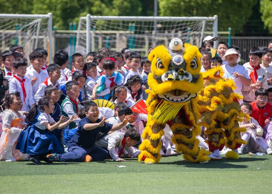 穿汉服的六年级学生舞蹈,穿汉服的舞蹈小学生