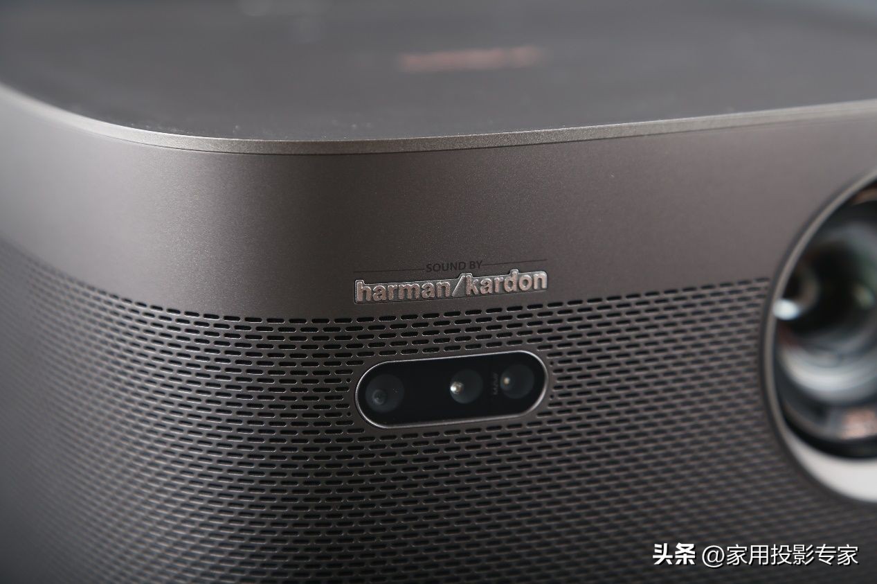 不捧不黑，用过才敢说深度体验极米H6Pro4K智能投影机