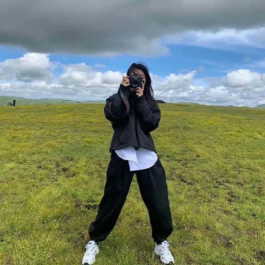 出门旅游的朋友圈文案图片,悠闲旅游必备文案句子图片