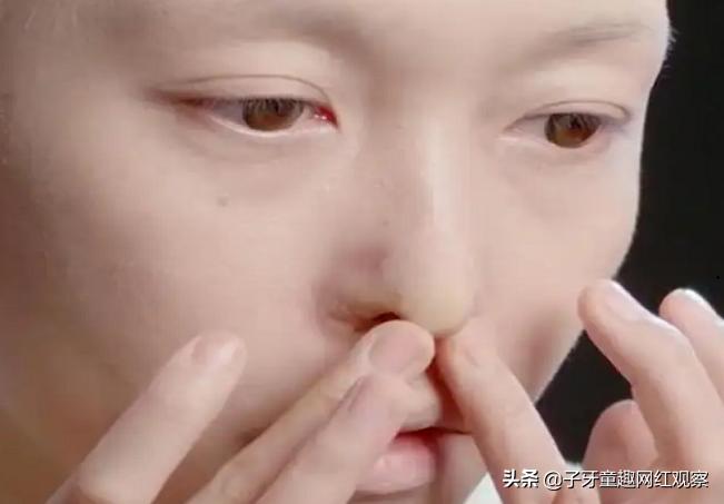 bobo最洋气真实长相,bobo变脸化妆术