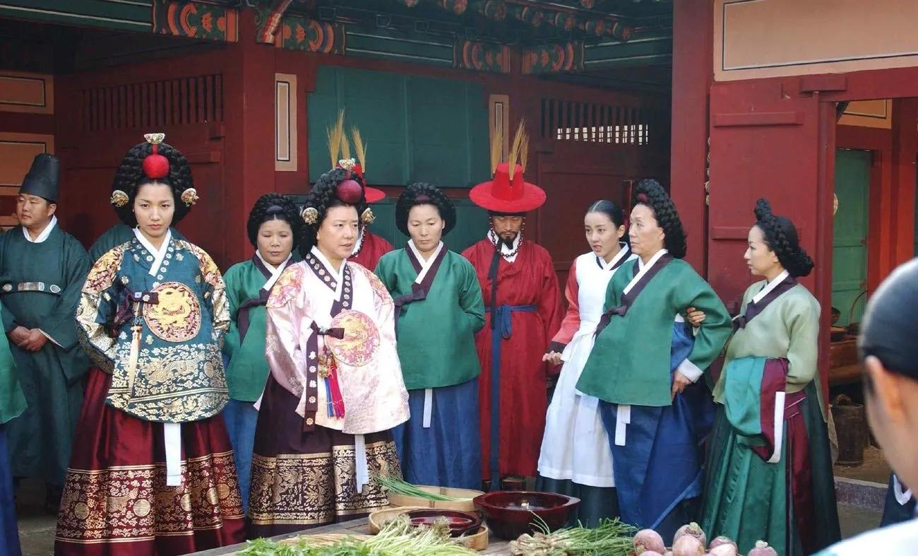 有内鬼的电影完整版,有内鬼电视剧