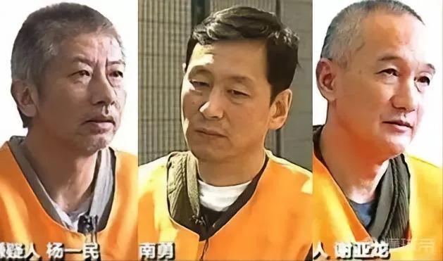 中国足球队狂飙突进,狂飙导演讲内幕