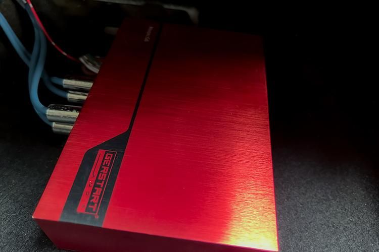 成都现代名图改装升级丹麦绅士宝汽车音响-搭配超低音单元