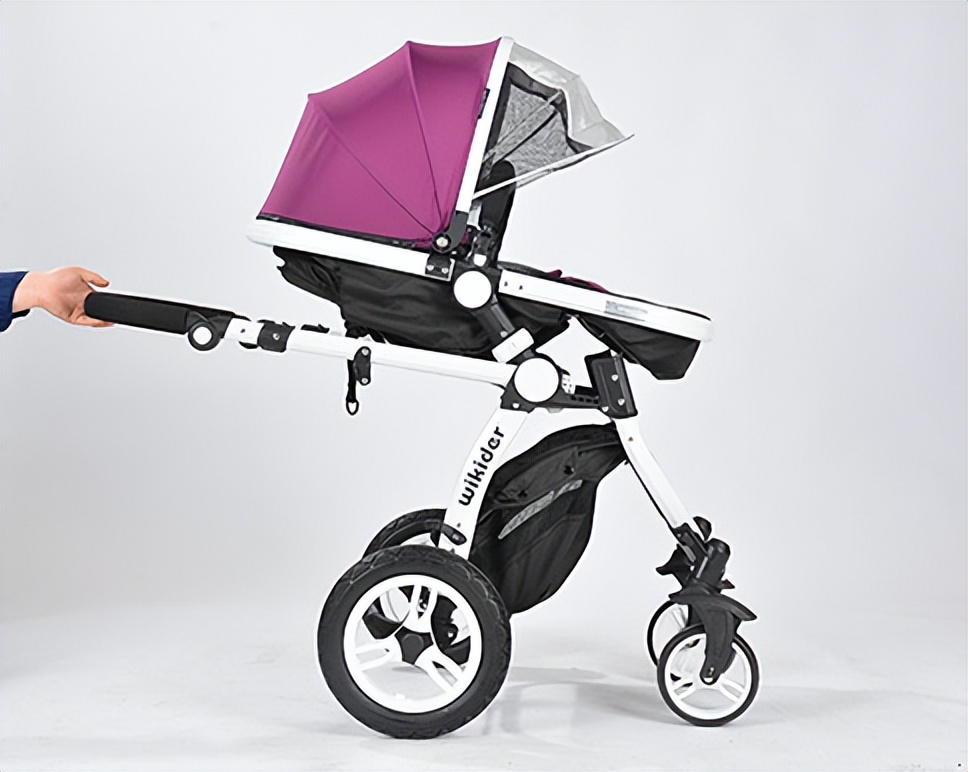 婴儿推车可坐可躺轻便折叠推荐,普通婴儿推车的折叠方法