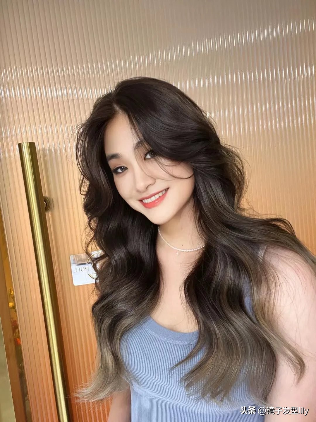 女式盖耳短发波波头剪发教程,波波头短发发型适合哪种脸型