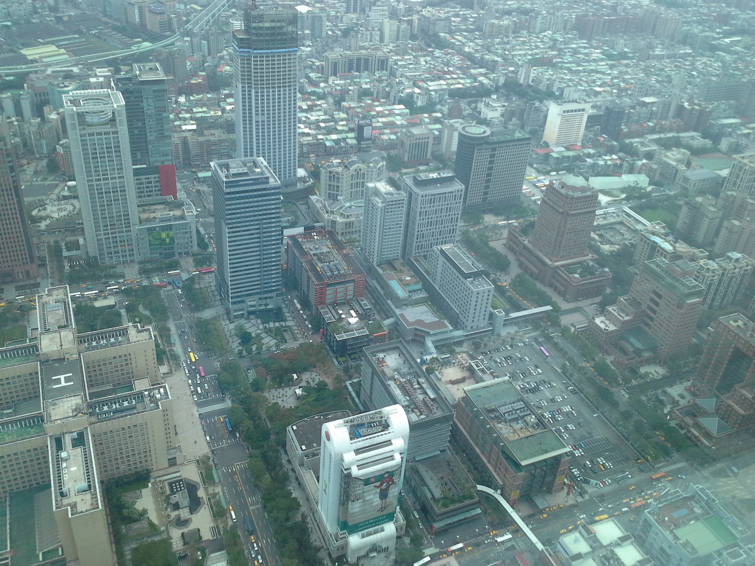 台湾101大楼拍照攻略,台北101大厦看台湾