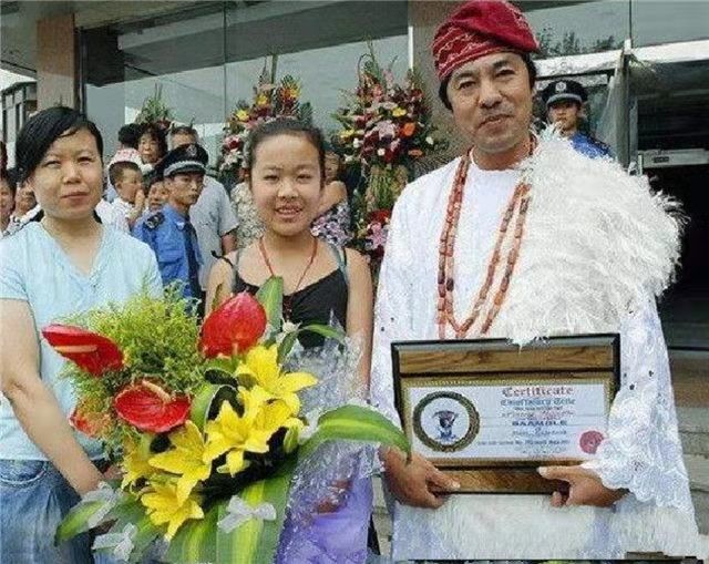 两年前河南小伙意外当非洲酋长，封地百亩老婆随便娶，如今已回国