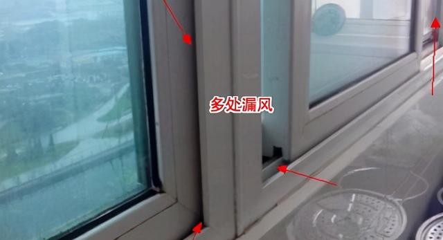 为什么门窗关着家里还有灰,为什么门窗关得很严屋里还有灰尘