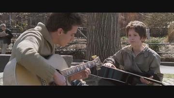 《八月狂奔》中音乐和电影语言的结合