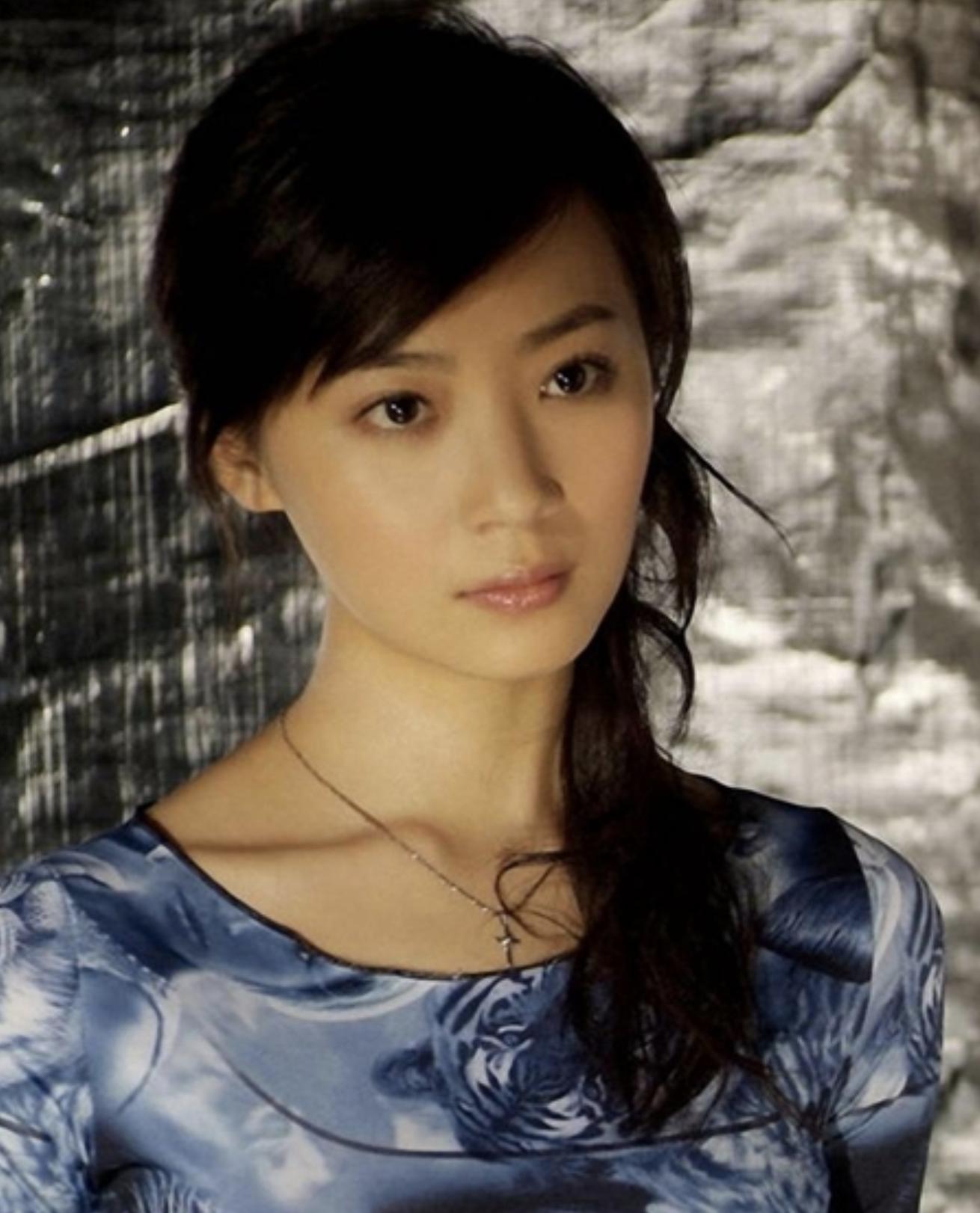 嫁给赌博的男人最后都怎么样了,嫁给家暴男和吃喝嫖赌的男人结果