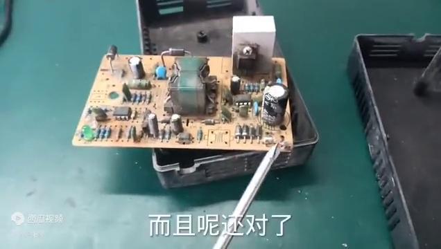 电动车充电器保险管坏了咋处理,电动车充电器保险丝一般多大的