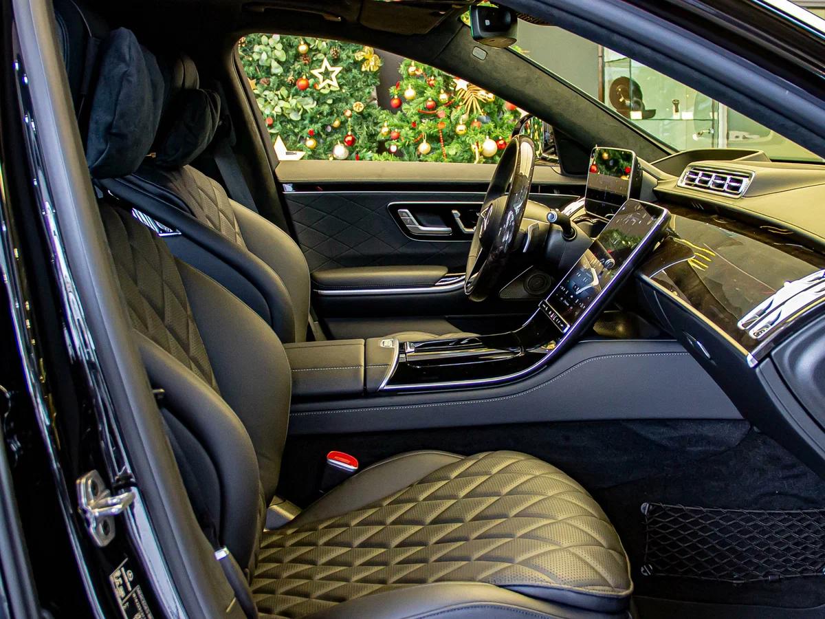 奔驰s350新款大灯价格,奔驰s350新款车型图片