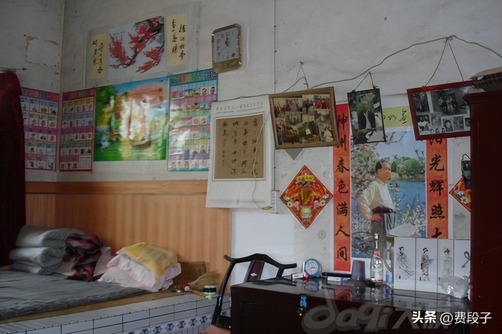 小时候听训受罚都在哪？你家有没有中堂？