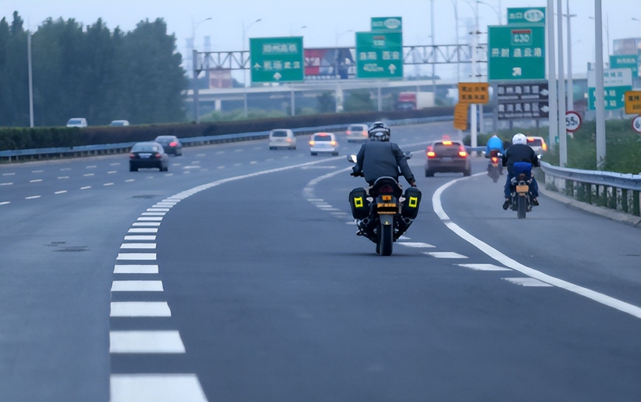 长沙关于摩托车新规,长沙摩托车禁止上牌照了吗