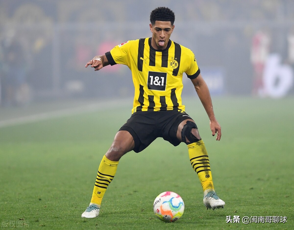 足坛历史100大球星排名姆巴佩,瑞士足球国家队身价排行