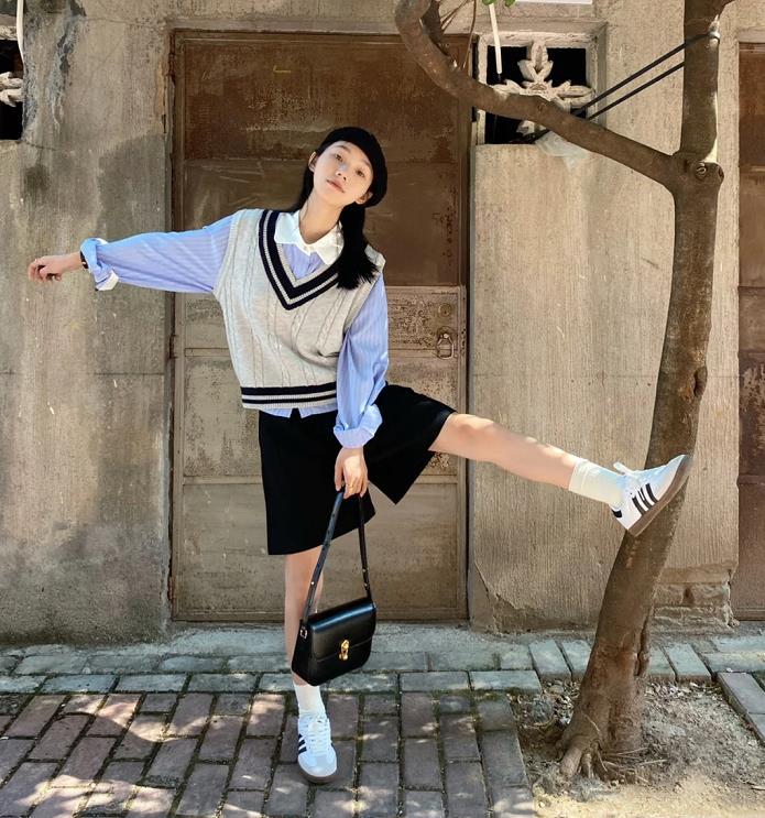 粉色衬衫叠穿搭配女冬,休闲衬衫怎么搭配男士