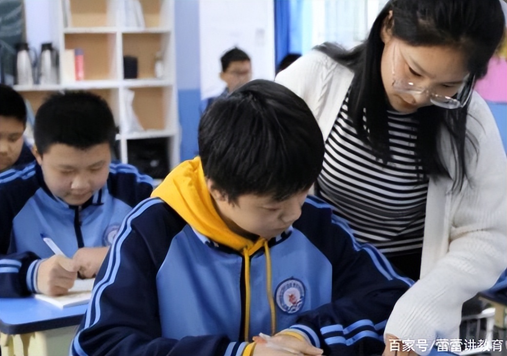 教师职称评定标准最新规定,教师职称评定条件及流程最近