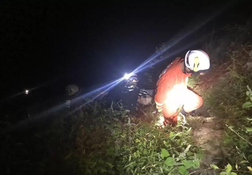 佟瑶溺水死亡司机有责任吗,佟瑶落水视频