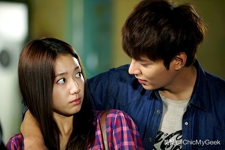 李敏镐正式出道的作品,李敏镐出道青涩的样子