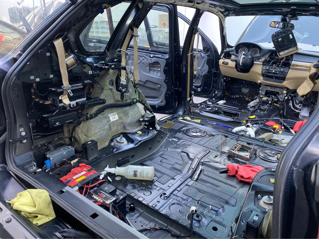 翻新整备一台老x5,翻新08年x5