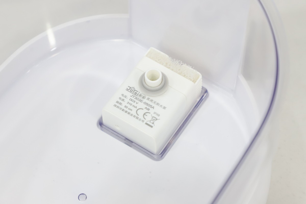 各种品牌宠物自动饮水机测评,安全宠物饮水机测评